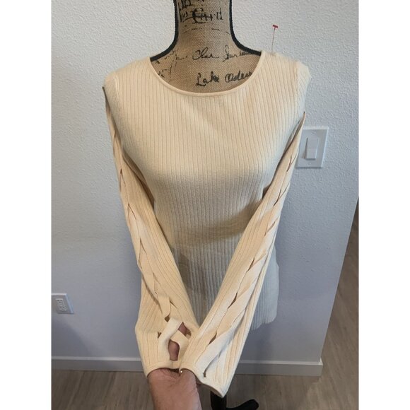 (E-194) Stella + Lorenzo womens sweter size M beige color - Picture 4 of 9